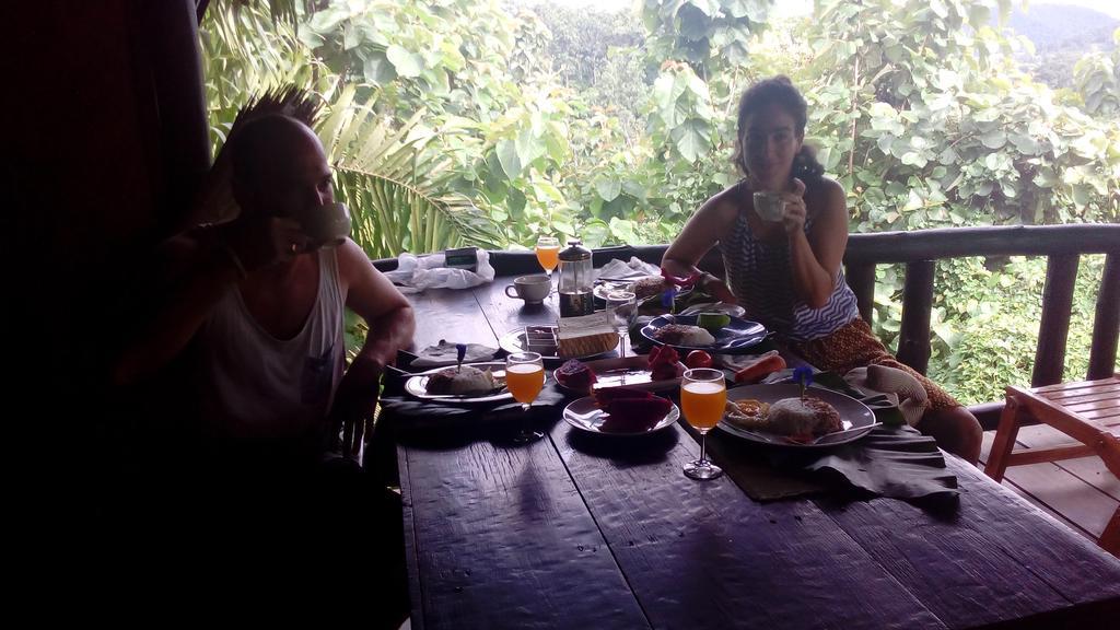 The Local Story Resort Ban Mon Talaeng Luaran gambar