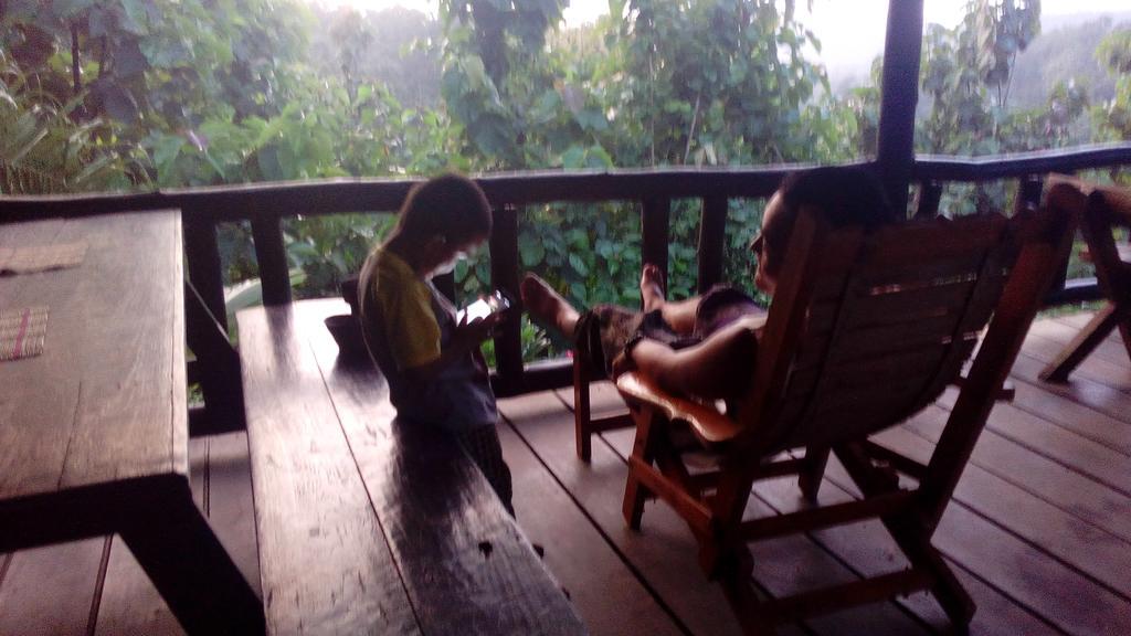 The Local Story Resort Ban Mon Talaeng Luaran gambar